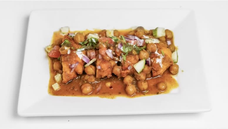 Aloo Tikki Chaat
