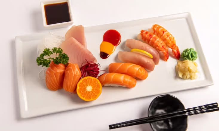 Sushi & Sashimi Combo