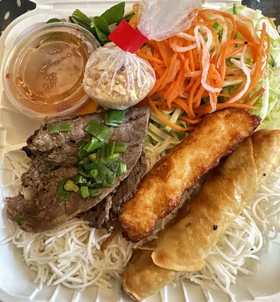[#73] Bún Bò Nướng Chả Giò Chạo Tôm