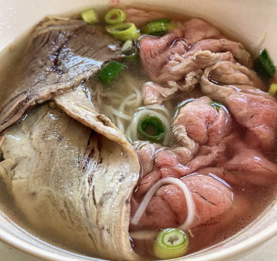 [#22] Phở Tái Gầu