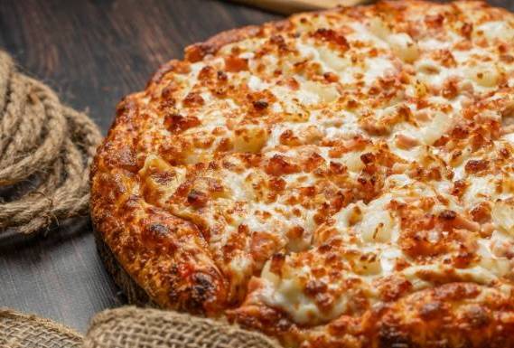 Hawaiian Pizza
