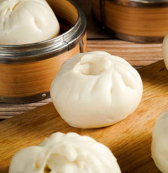 Steamed Pork Bun (Bánh Bao)