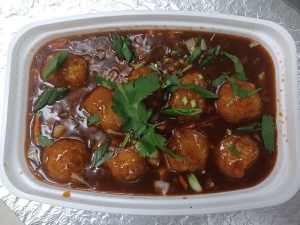 Veg Manchurian ( Dry/Gravy)