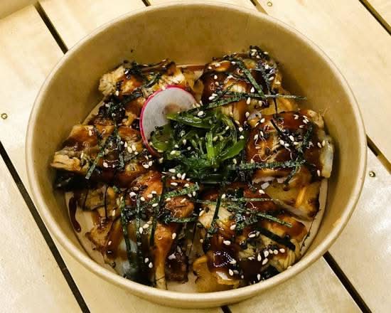 Unagi Kabayaki Pizza