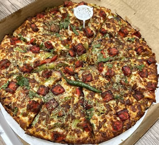 Tandoori Paneer Tikka Vegetarian Pizza