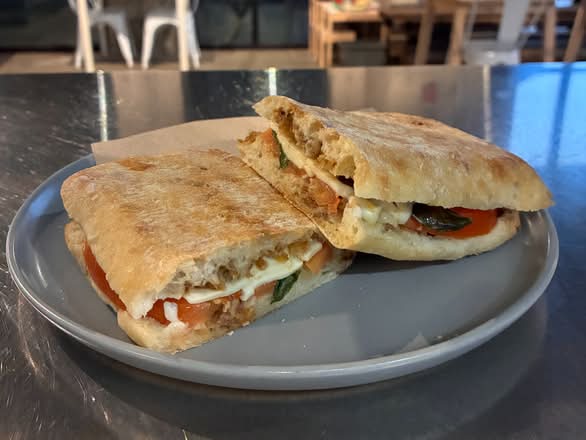 Caprese Sandwich