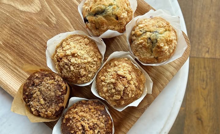 Blueberry Crumble Muffin