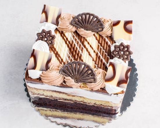 Chocolate Brownie Square Cake