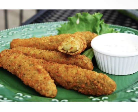 Deep-Fried Dill Pickles (5 pcs)