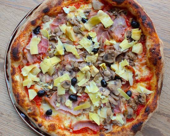 Capricciosa Pizza