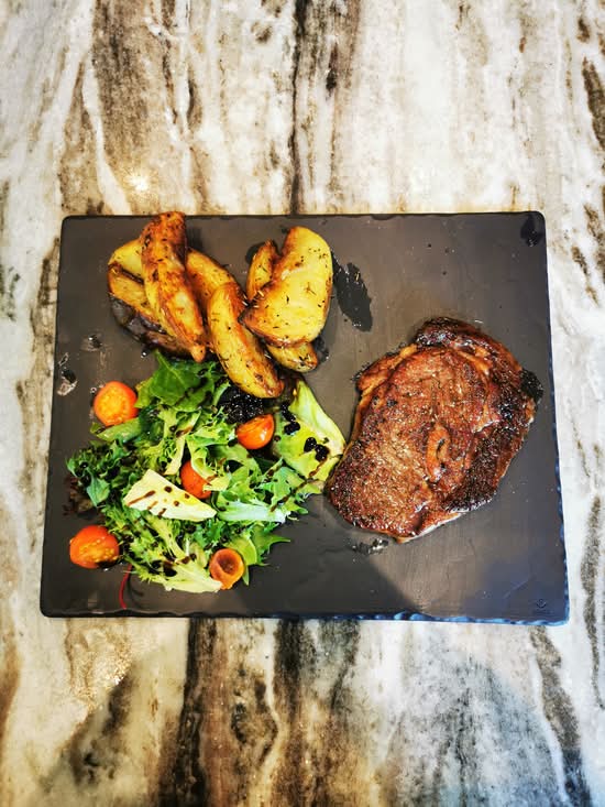 Tagliata di manzo (10 oz)