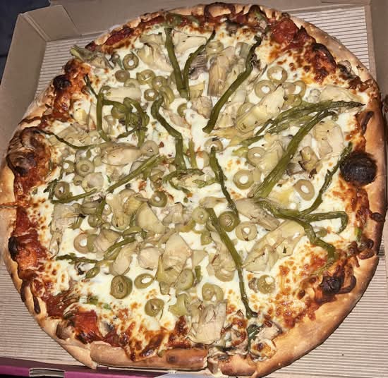 Pizza Végétarienne / Vegetarian Pizza