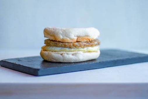 BREAKFAST SANDWICH