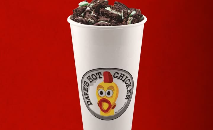 Large Mint Oreo Top Loaded Shake